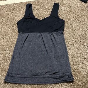 Lululemon Run Tame Me Black and Gray Sleeveless Top with drawstring bottom